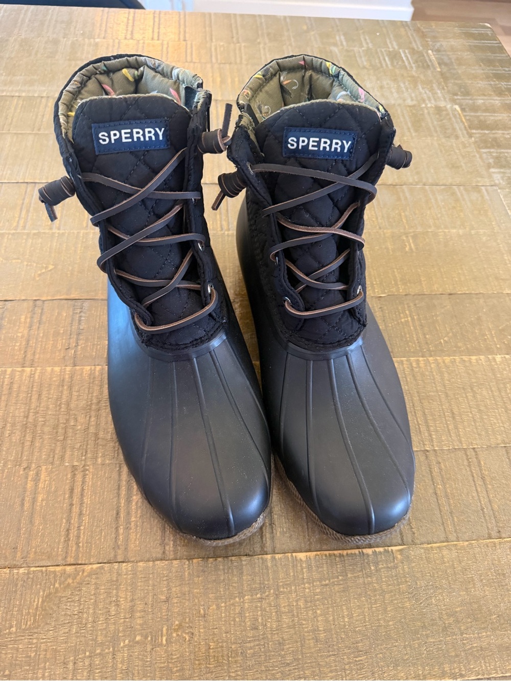 Sperry - Women’s Black Duck Boots size 12